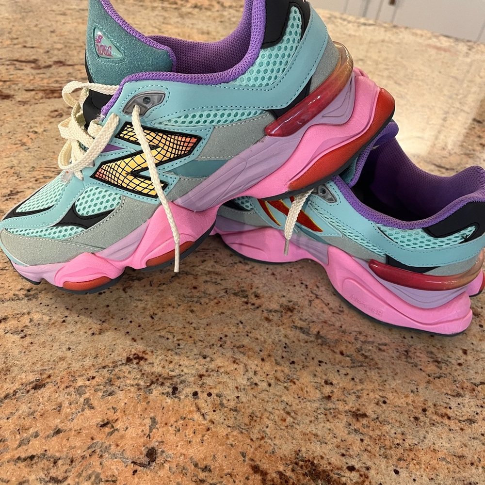 New Balance 9060 Warped Multi Color Size 8.5